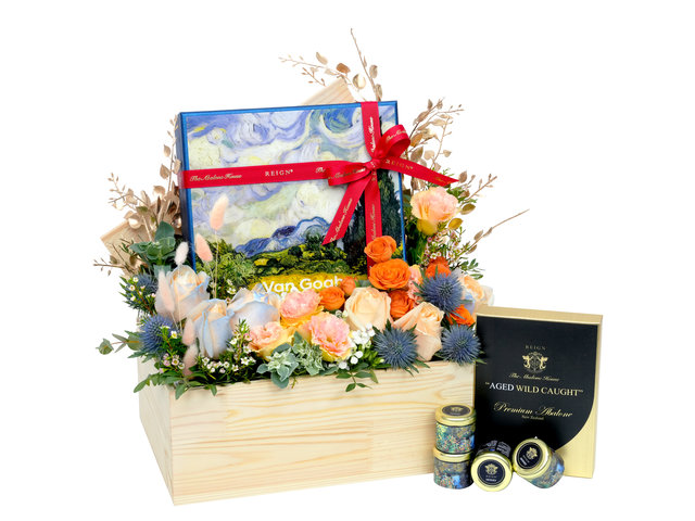 Order Flowers in Box - Reign Premium Flower Box A34 - BX0425A4 Photo